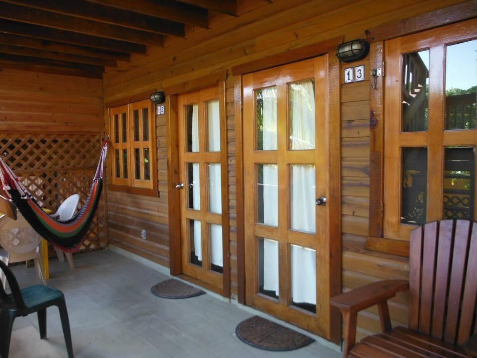 Sea Breeze Inn West End Eksteriør billede